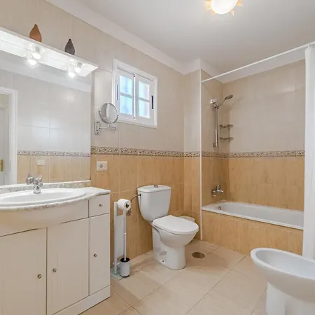 Sunny Heights Apartament Los Cristianos (Tenerife)